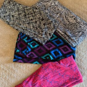 Four pairs of NEW Lu La Roe OS leggings